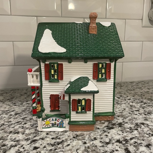 The Original Snow Village: Peppermint Porch Day Care - Picture 6 of 6